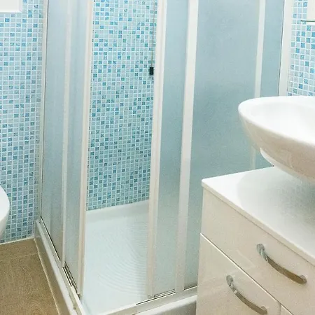Apartament Nulauro 12 *